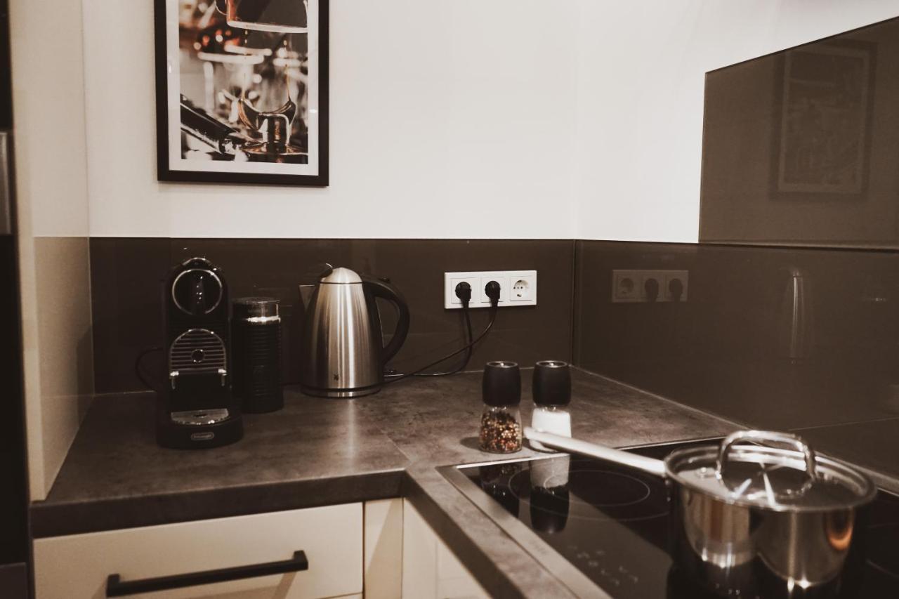 Stilvolles City-Loft Mit Privatem Whirlpool Trier Exterior foto