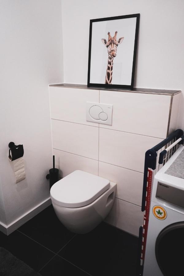Stilvolles City-Loft Mit Privatem Whirlpool Trier Exterior foto